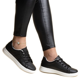 Hvide øko-læder sneakers fra Cathleen
