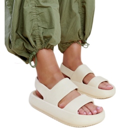 Beige Attiana sandaler