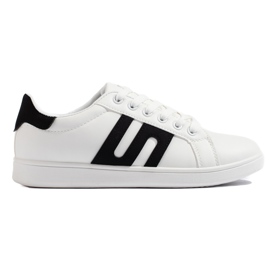 Sorte og hvide sneakers til kvinder