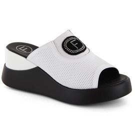 Damesandaler i gennembrudt læder, hvid Filippo DK6141