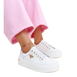 Hvide lædersneakers med en tyk Mikka sål