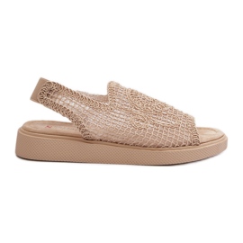 Beige gennembrudte kvinders sandaler på platformen Mennita