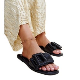 Sorte flip-flops med Ganema spænde