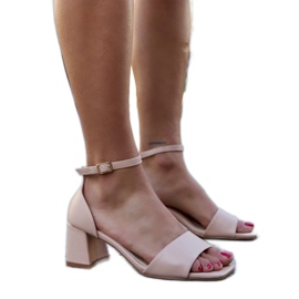 Klassiske sandaler med Afnan hæl beige