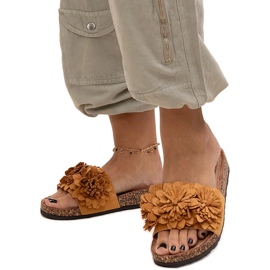 Flip-flops med blomster på korksål fra Almida brun
