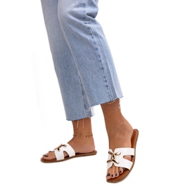 Hvide flip-flops med Razanna spænde