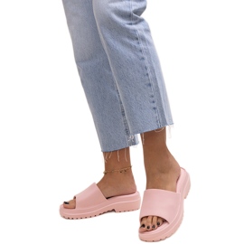 Pink flip-flops med tyk sål fra Soiza lyserød