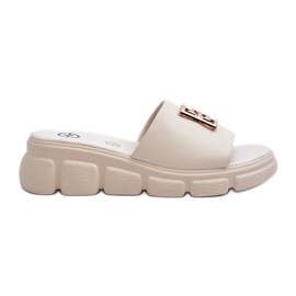 Dame læder klipklapper med gulddekoration på kile Vinceza 41444 Beige