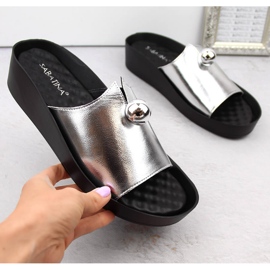 Dame flip-flops i metallisk sølv Sabatina 2318-1