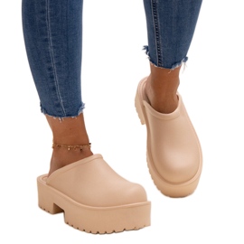 Beige flip-flops med massiv Huss sål