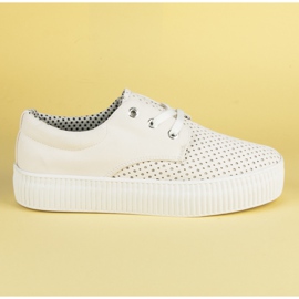 Kylie Gennembrudte sneakers på platformen hvid