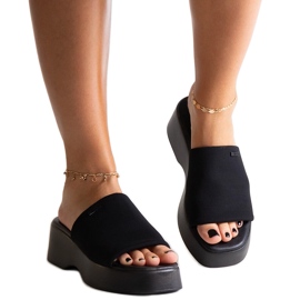 Sorte flip-flops på Big Star NN274021 platformen