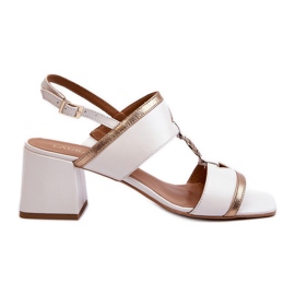 Læder elegante sandaler på en blok Laura Messi 2768 Hvid