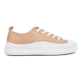 Brune damesneakers lavet af økologisk læder beige