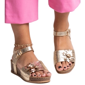 Guld kile sandaler med en Kifah blomst gylden