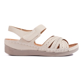 Beige velcro-sandaler til kvinder