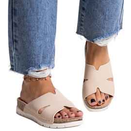 Beige flip-flops med Masha læderindsats