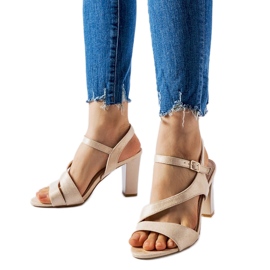 Beige højhælede sandaler fra Murdock
