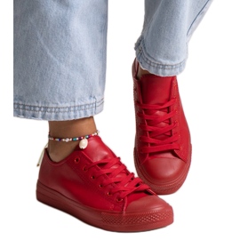 Bez marki Røde sneakers lavet af øko læder fra Mahasina