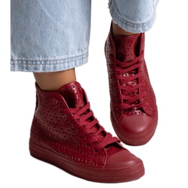 Røde high-top openwork sneakers fra Madala