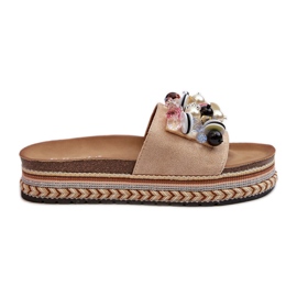 Kvindeflip-flops på platformen med dekorationer S.Barski HY077 Beige