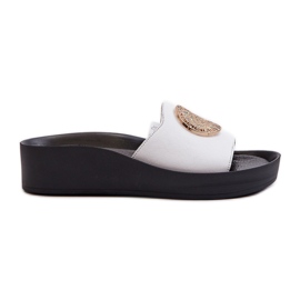 Zazoo 2920 læder-kile-flip-flops til kvinder med gulddetalje, hvid