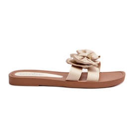 Beige dameflip flops med sløjfe Rivarina