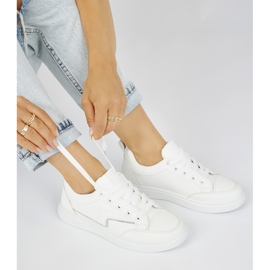 Hvide damesneakers