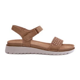 Lette og behagelige dekorerede damesandaler med velcro, mørk beige inblu CN000039
