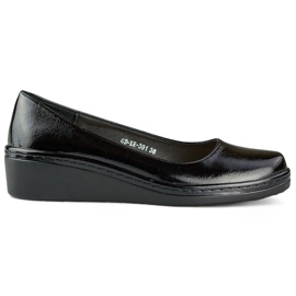 Dame-patent sorte pumps med lave kiler