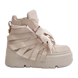 Sneakers i læder til kvinder på en massiv platform CheBello 4561 Beige