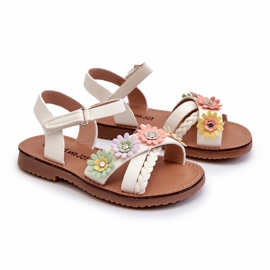 Pigers sandaler fastgjort med velcro med hvide blomster