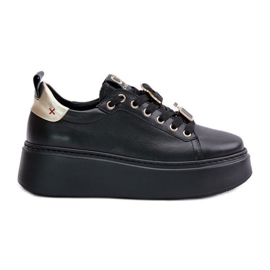 Sneakers i læder til kvinder med stifter på CheBello 4596 Platform Sort