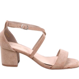 Kaki sandaler med lav hæl beige