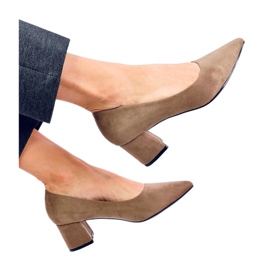 Kaki pumps med lav hæl brun