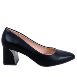 Sorte højhælede pumps