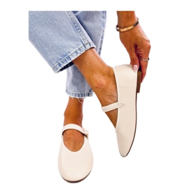 Beige balletflader med stropper