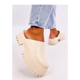 Sandal Ernest Beige skumtræsko - Inello