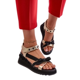 Step in style Sandaler Model Da CR956 Guld - Træd med stil