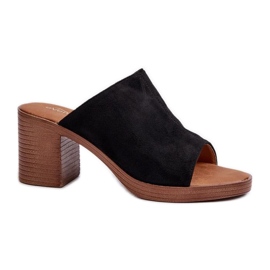 Elegante sorte højhælede flip-flops