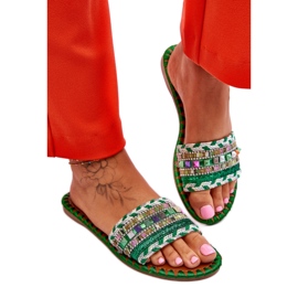 Grøn udsmykkede flip-flops