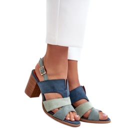 Kvinders sandaler på stolpen blå