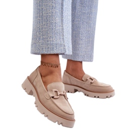 Dame ruskindsmokkasiner med beige dekoration