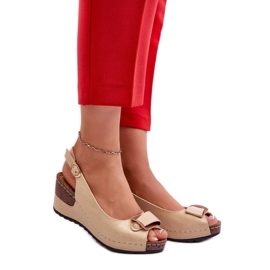 Beige kilesandaler til kvinder