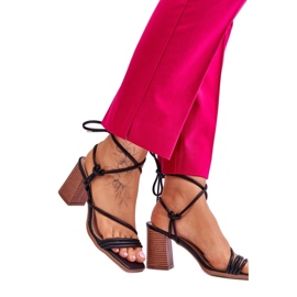 Step in style Sandaler Model Seyna H8-380 Sort - Træd med stil
