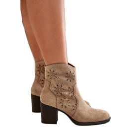 Støvler Model Nevishiia ASA250-3 Beige - Step in style