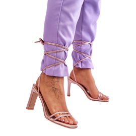 Step in style Sandaler Model Nessy H8-508 Beige - Træd med stil
