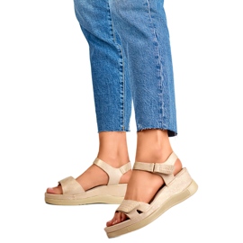 Damesandaler YQ-125GO, beige