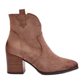 Cowboystøvler på høj hæl isoleret lavet af øko ruskind Vinceza 58345 Dark Beige