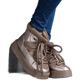 Mørke beige platform snestøvler til kvinder med pelsfor